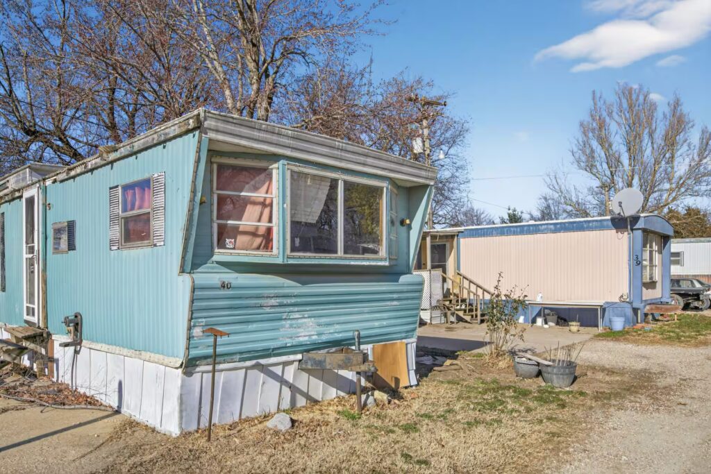 E th Avenue, affordable mobile home for sale, mobile, affordable mobile home for rent, manufactured, sale