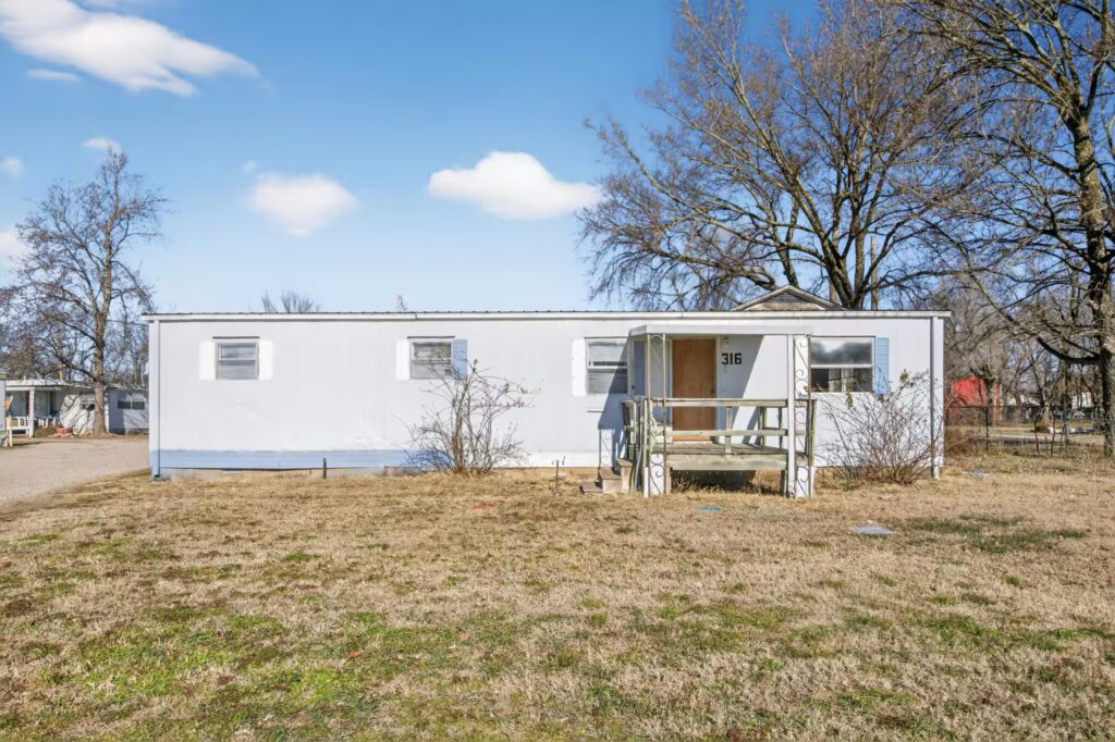 E th Avenue, mobile, mobile homes near me, manufactured, affordable mobile home for sale, affordable